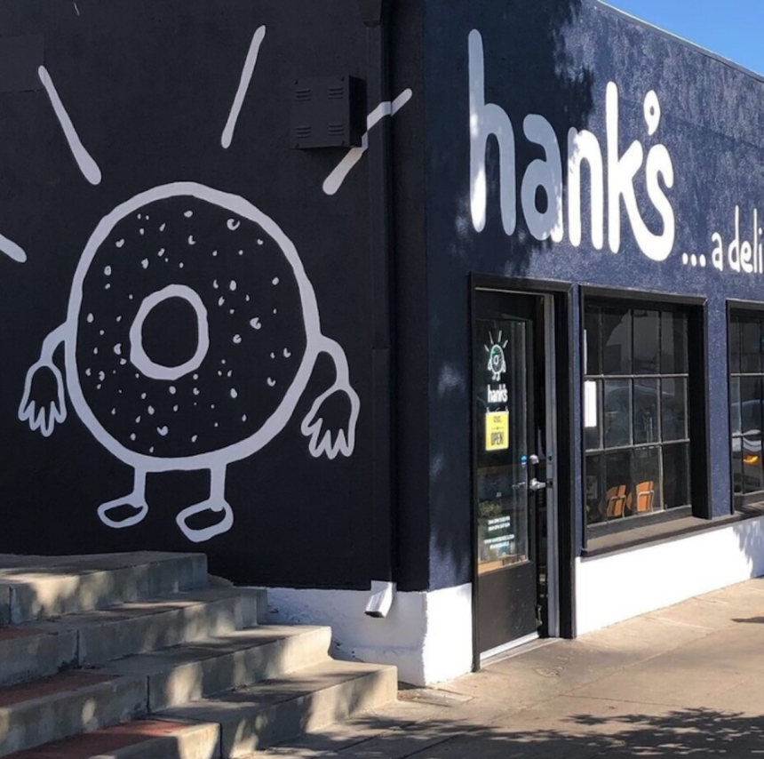 Hank's Bagels Debuts In Sherman Oaks This Week