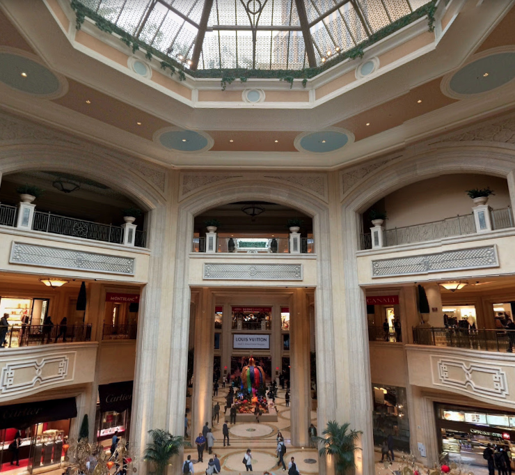 Interior shot of Grand Canal Shoppes