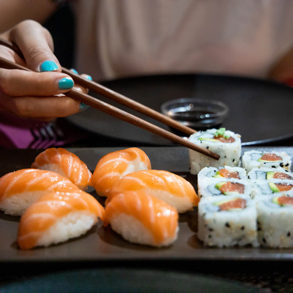 Fuku Sushi to Set Off Sake Bombs in Phoenix