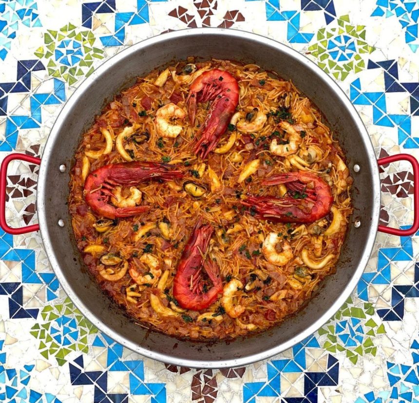 Dos Besos Bringing Spanish Paellas to Pasadena's Old Town