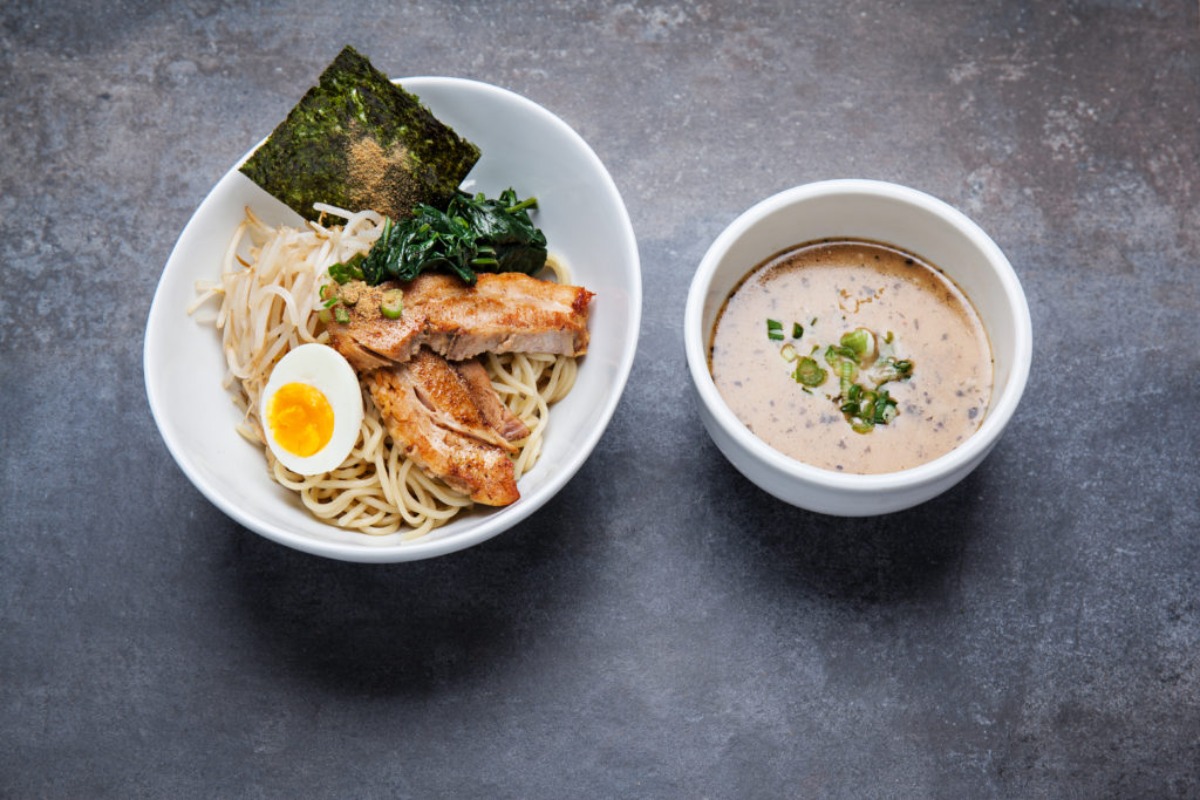 Silverlake Ramen Replacing PizzaWay in Van Nuys this Summer