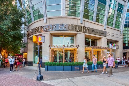 Sugar Factory-Anchored 1010 Midtown Retail Center Trades Hands for $38 MM