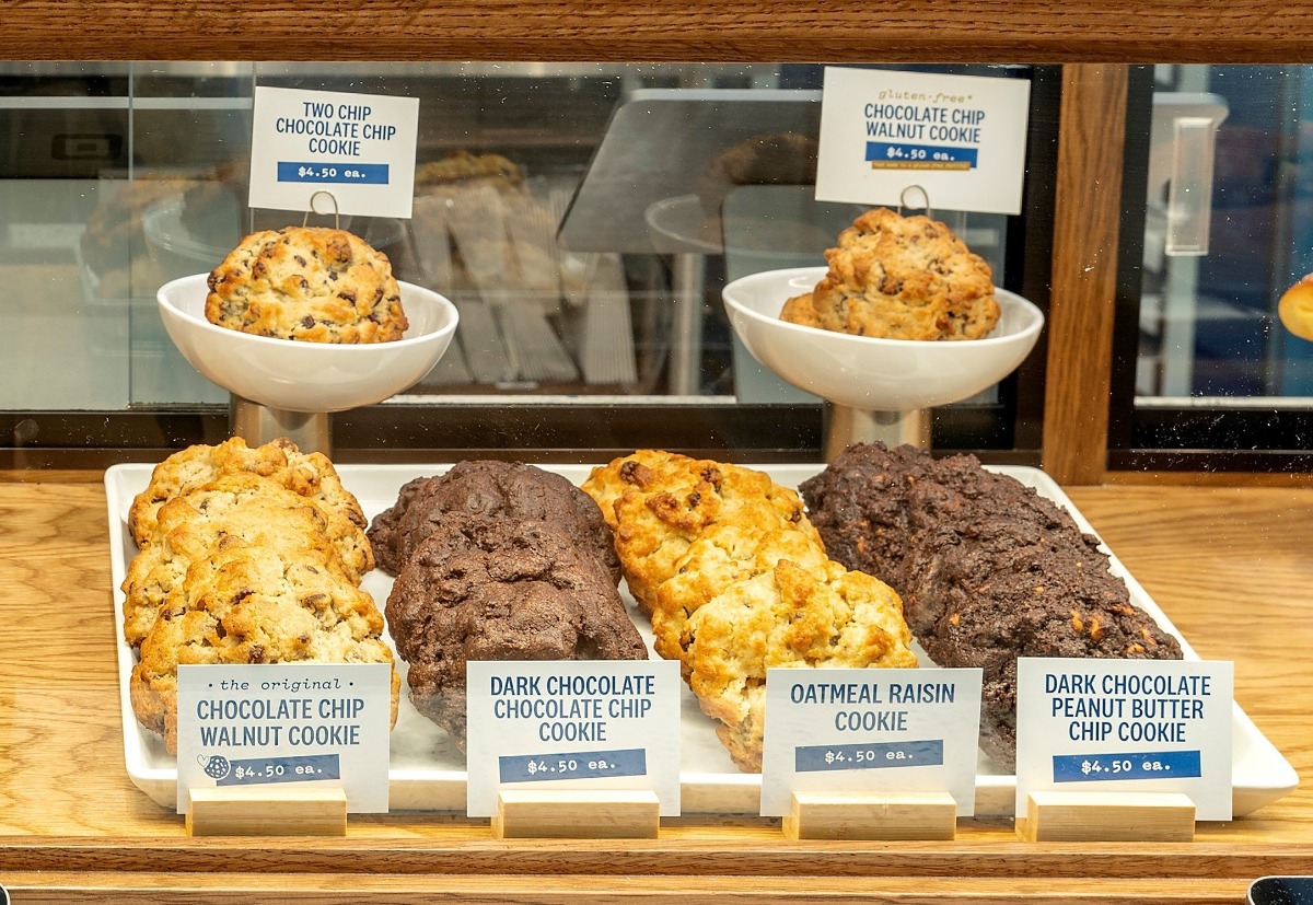 Levain Bakery Landing in Chicago in Late Summer 2022