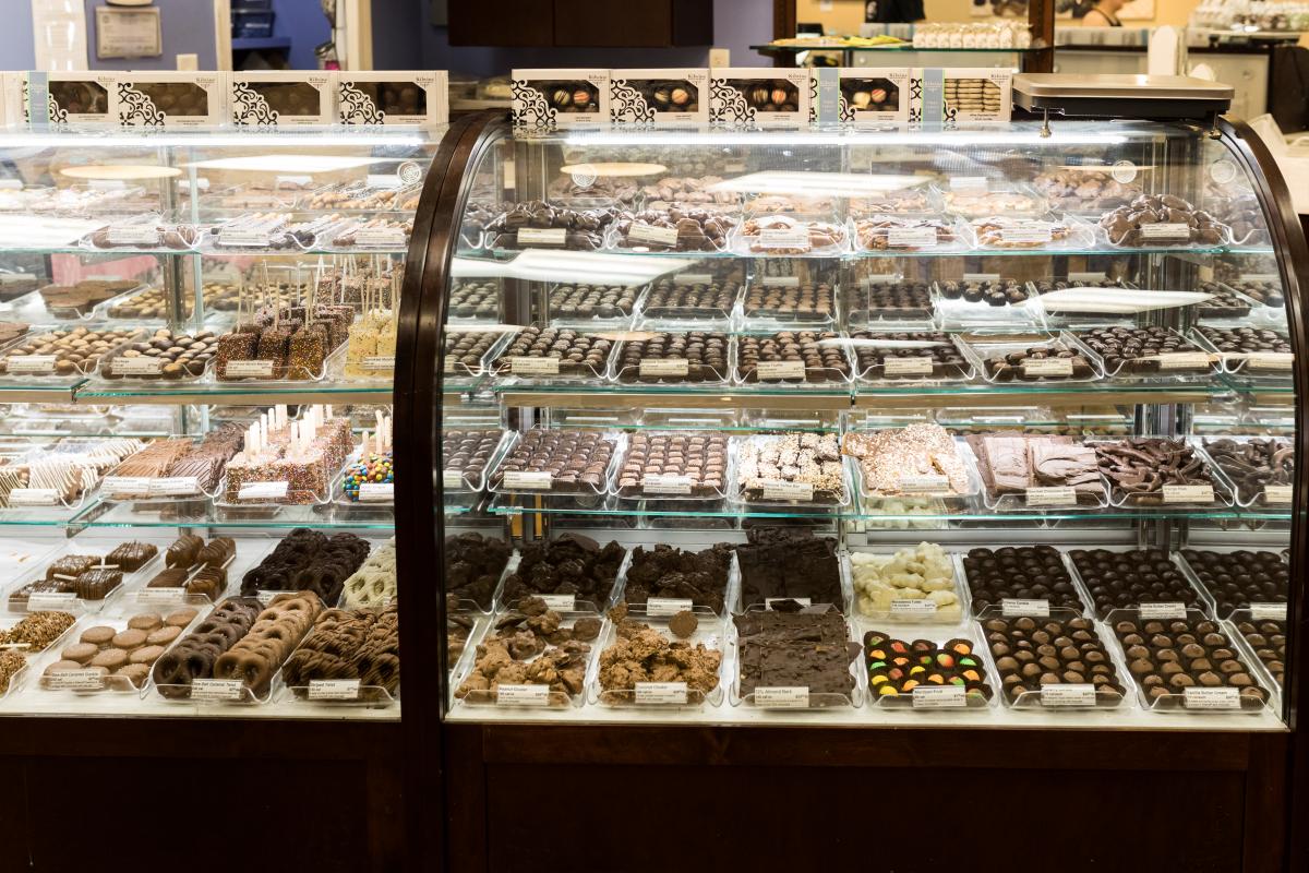 Kilwins Replacing George's Ice Cream and Sweets in Andersonville