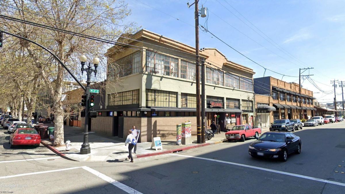 Halftime Sports Bar Eyes Second Location Near Jack London Square