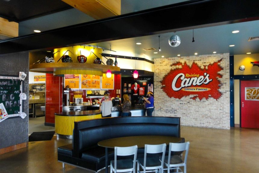 Raising Cane's Replacing Buona Beef in Rolling Meadows Next Year