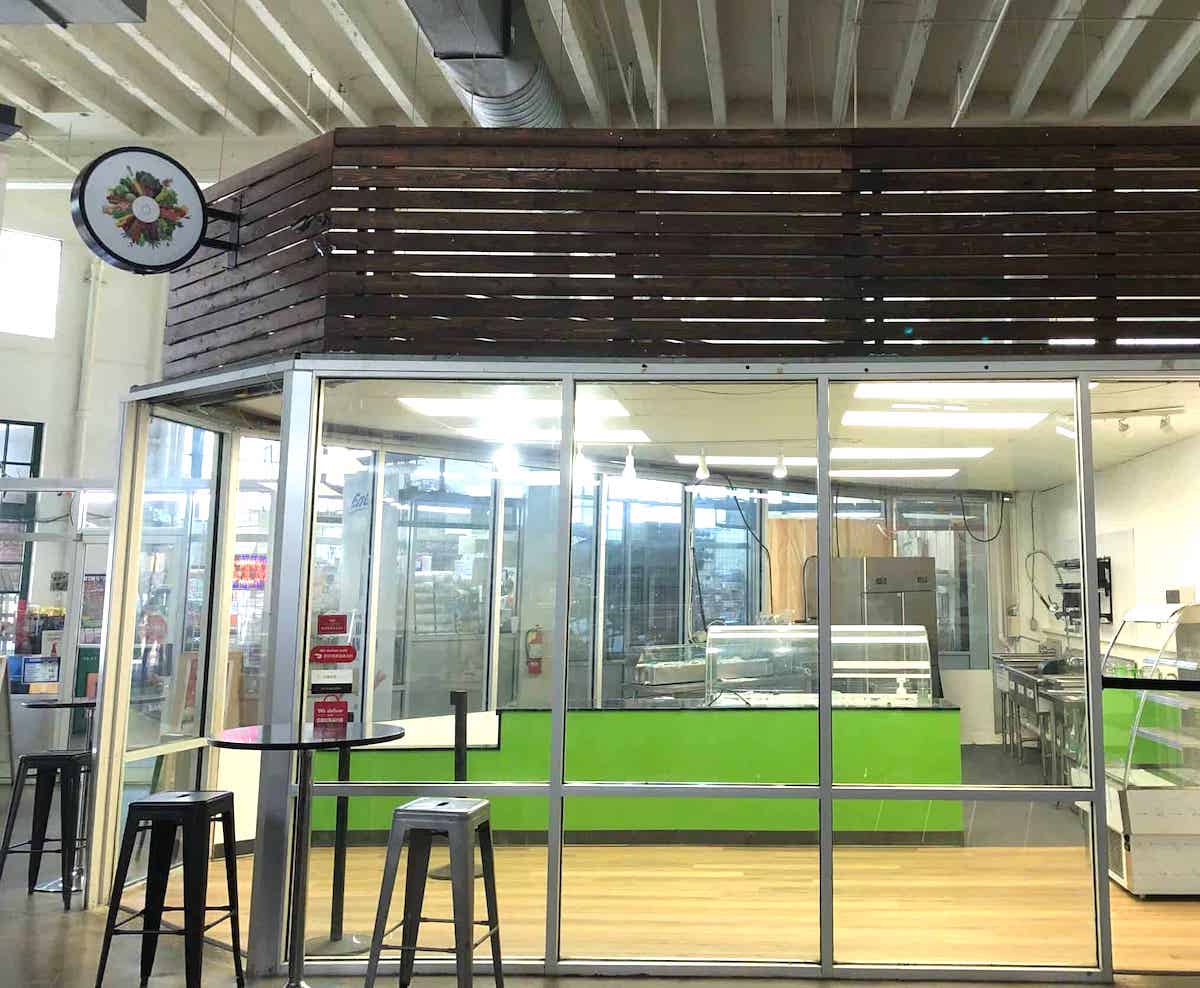 Sandwich of Earl Coming To Sweet Auburn District