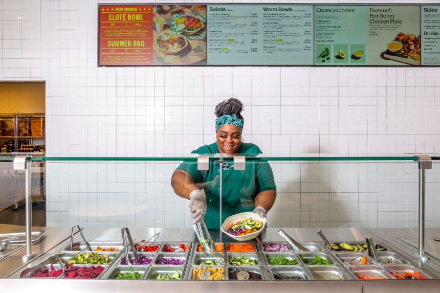 sweetgreen Opened its Newest Dallas Location in Lakewood today