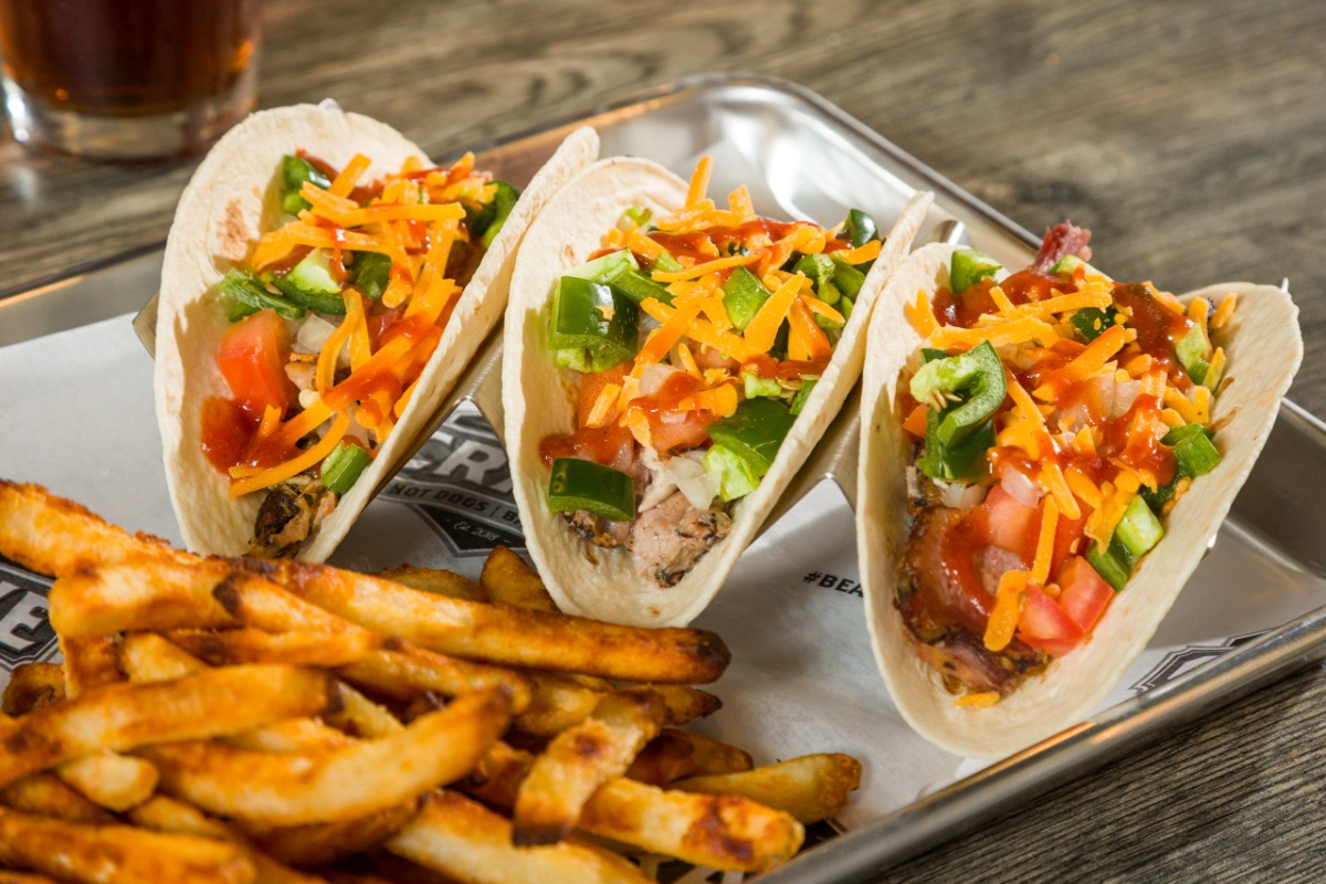 Crave Hot Dogs and BBQ Coming to Rockford in Early 2023