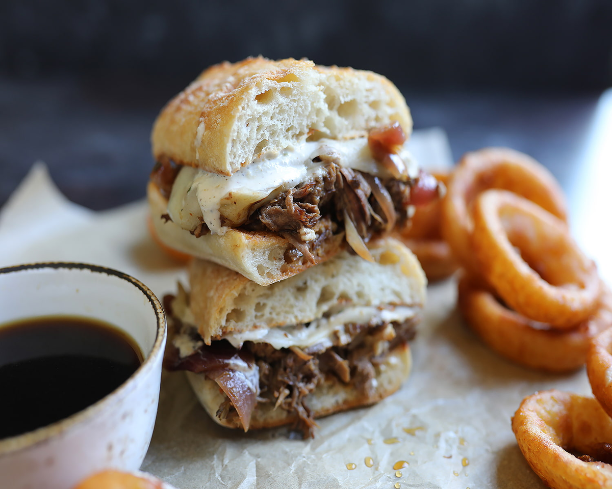 Lazy Dog Restaurant and Bar Coming to Oak Brook in Early 2023