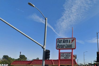Starbucks to Come to Woodman and Nordhoff Corner