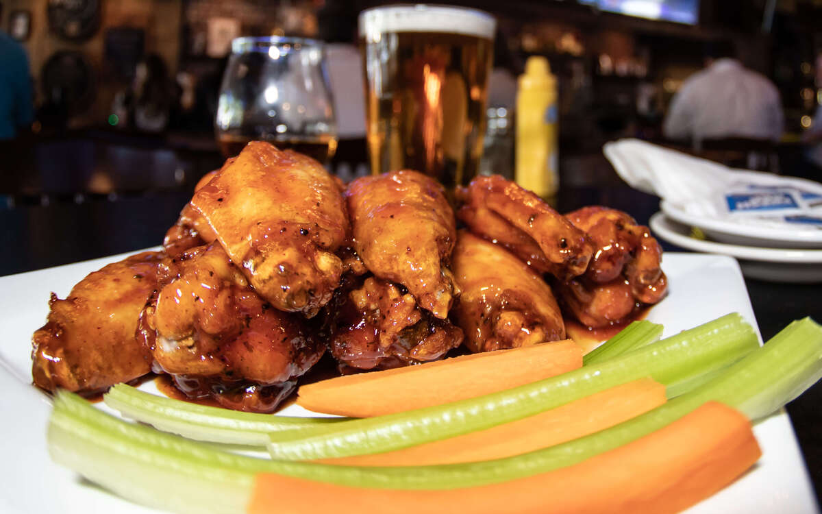 Ed's Tavern Opening Second Location in Cornelius