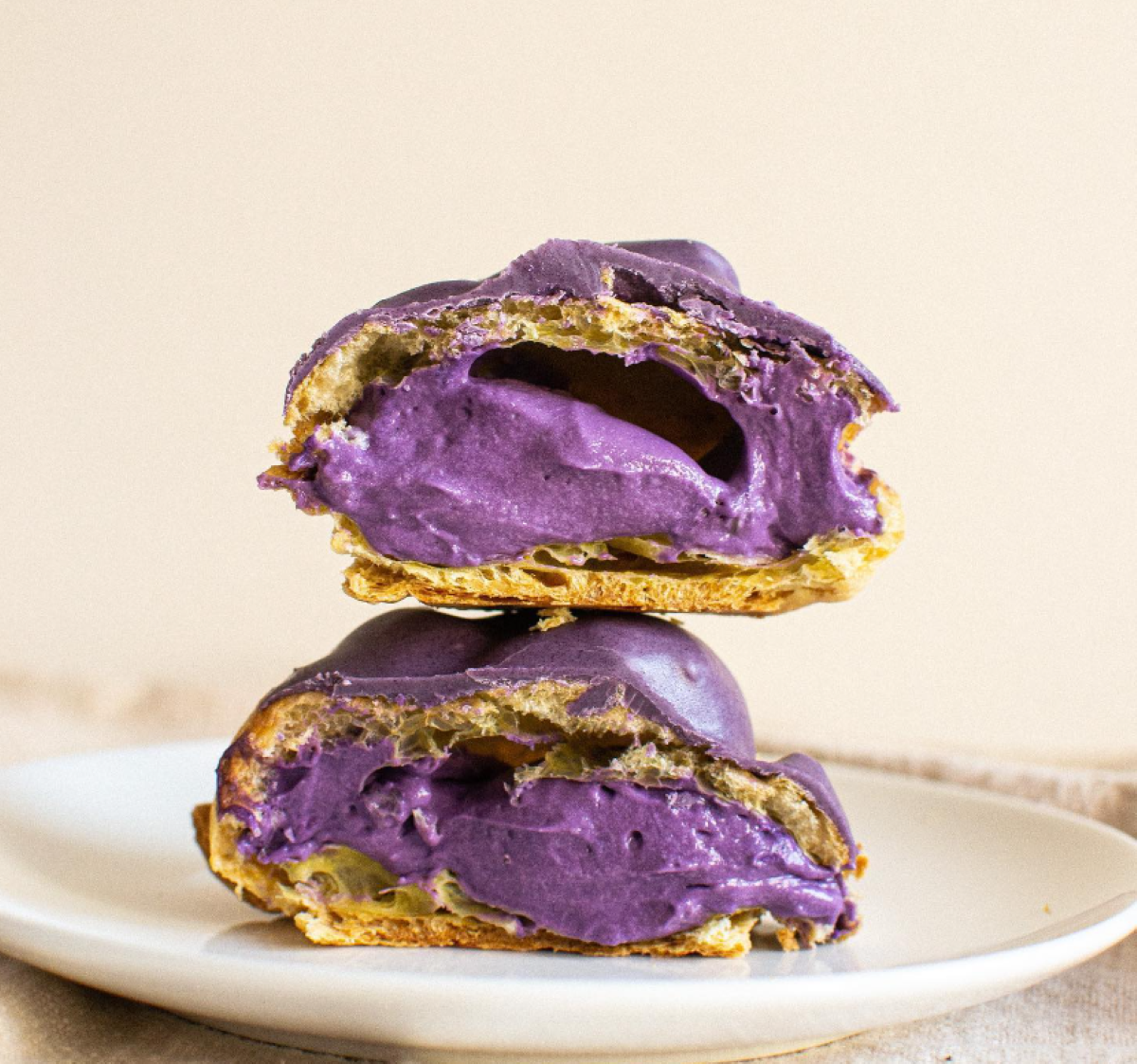 Beard Papa's Will Soon Be Bringing Their Cream Puffs to the Back Bay Area