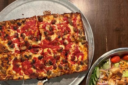 Toni's Detroit Pizza