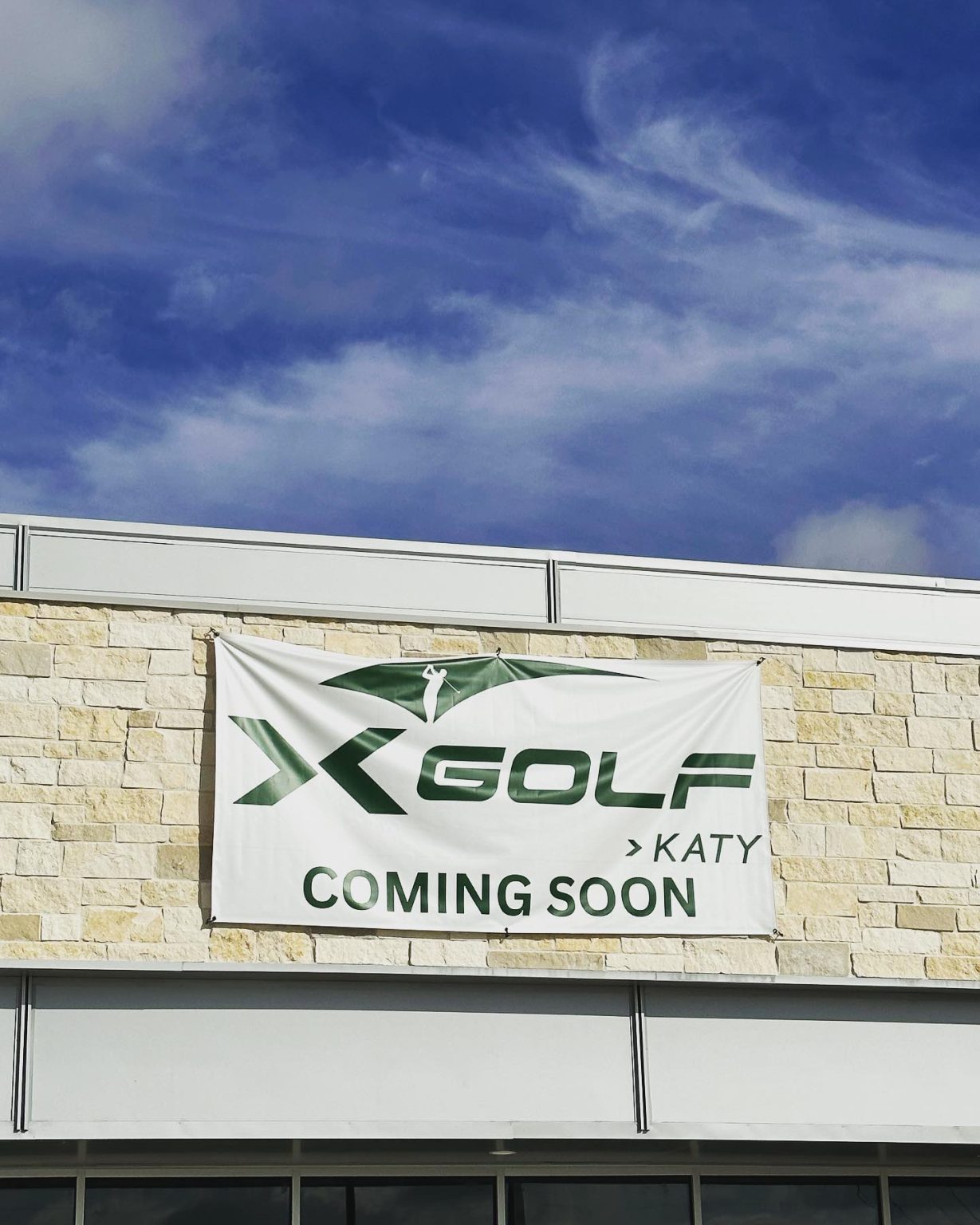 A Fresh Swing At Indoor Golf Entertainment-1