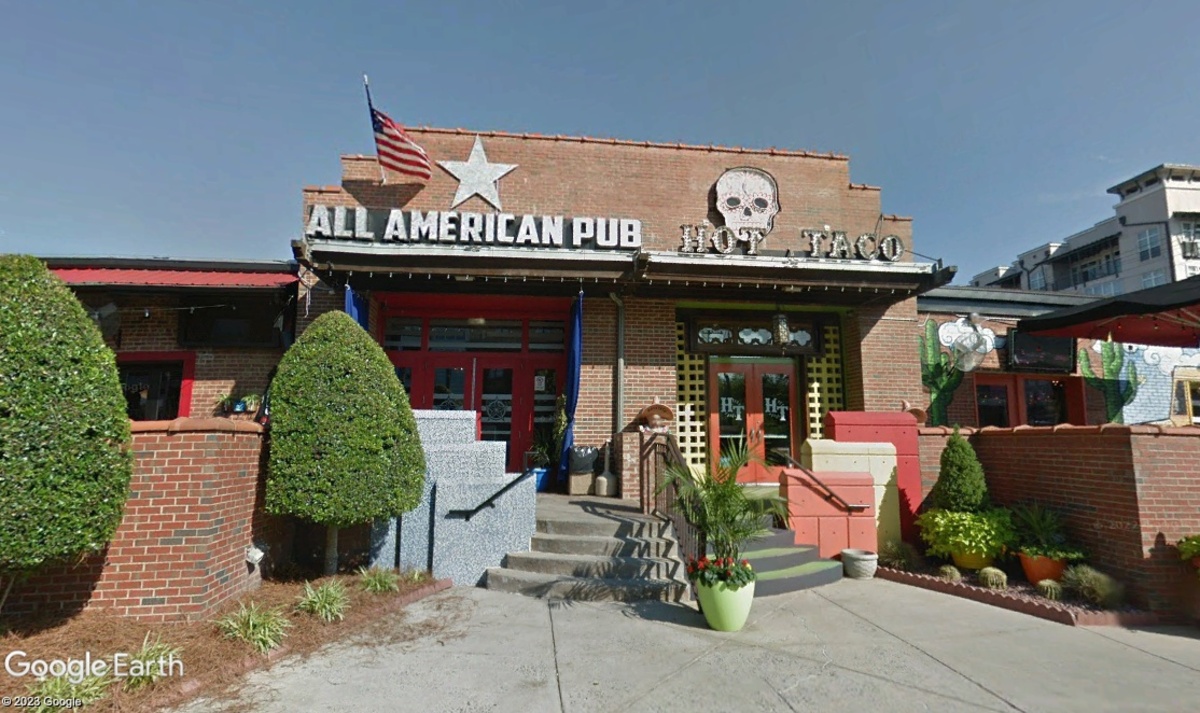 Muraya is Getting Ready to Serve Columbian Tapas in South End