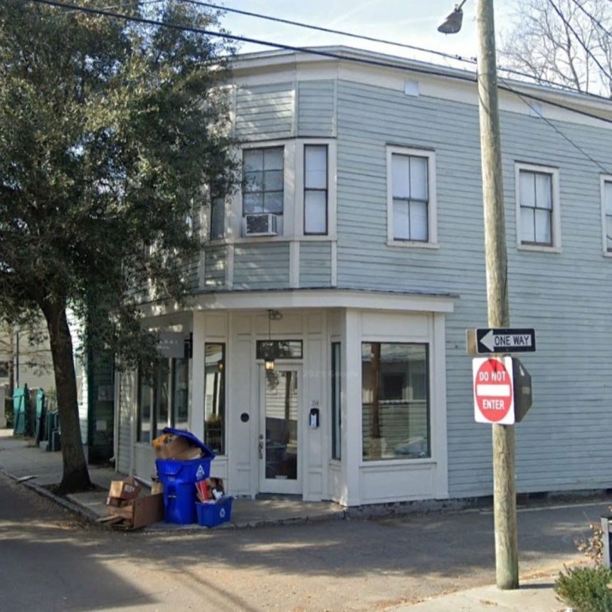 An image of the exterior of 50 Bogard St Charleston SC where Philosophers and Fools plans to open