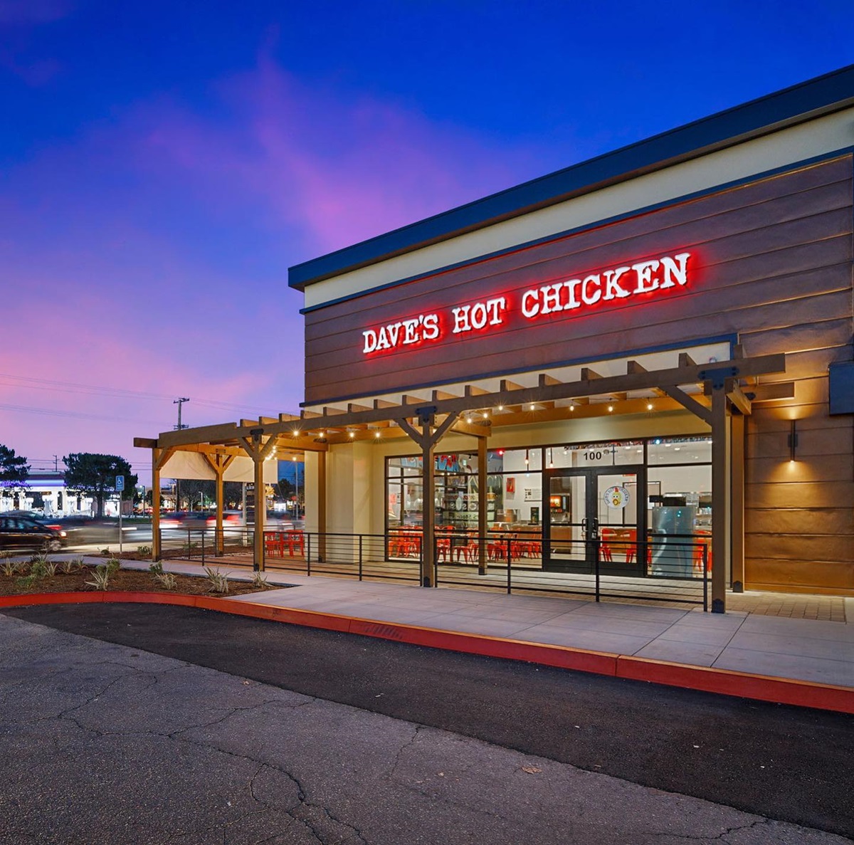 dave's hot chicken east lansing reference site picture ca
