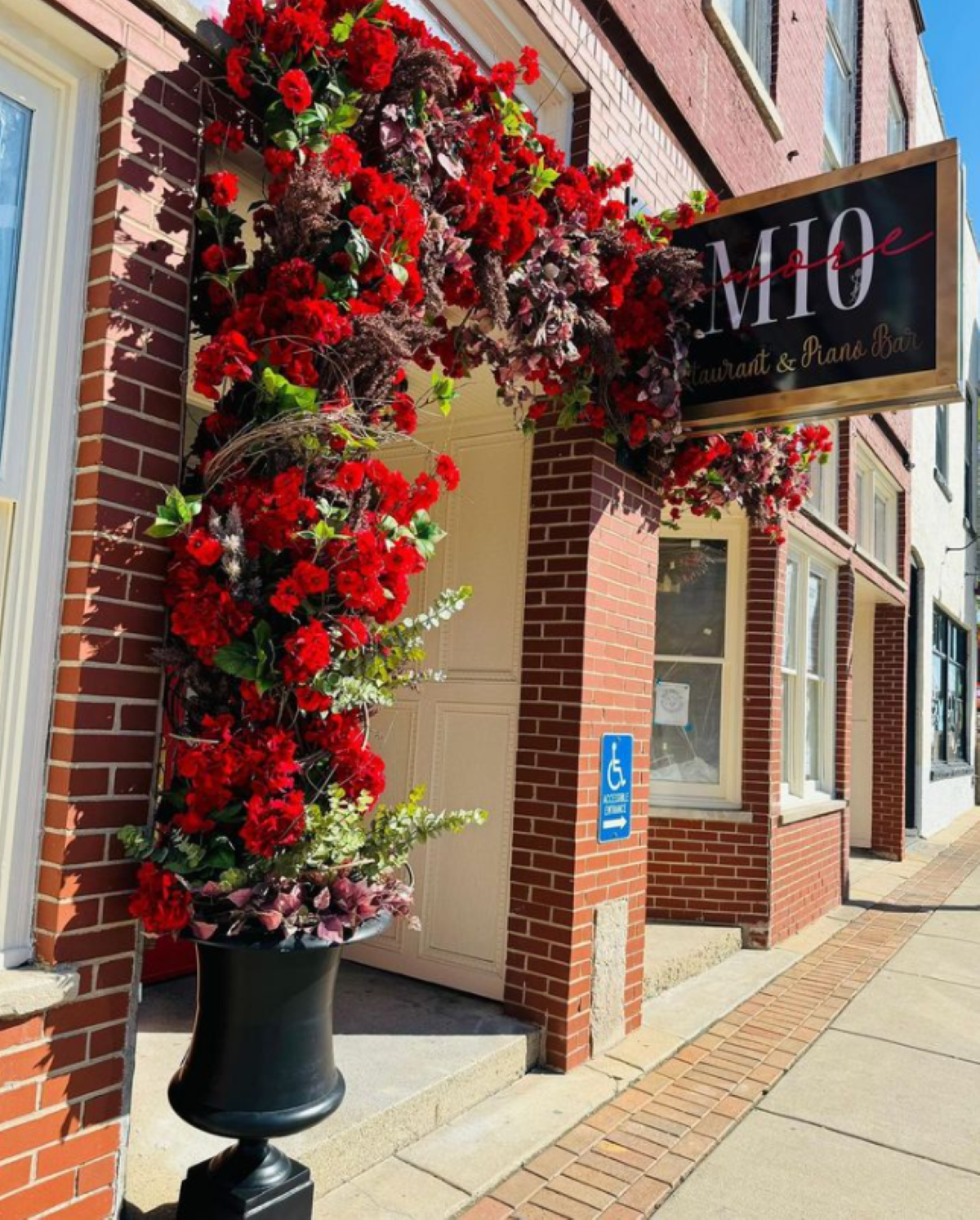 Amore Mio Will Soon Come to Aurora