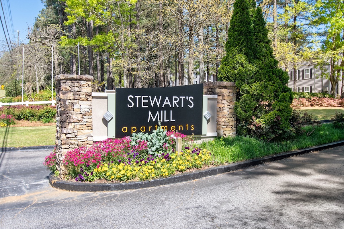 Stewarts Mill Apartments in Douglasville Sold For $28.2M Photo 01