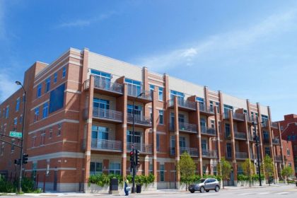 BRENEMAN CAPITAL ACQUIRES 47-UNIT APARTMENT IN CHICAGO, IL