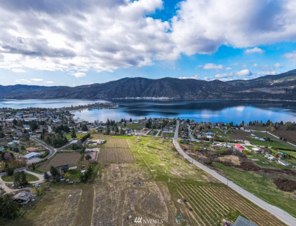 Beresford Rocks Slated to Open Soon in Manson With Scenic Views and Good Wine