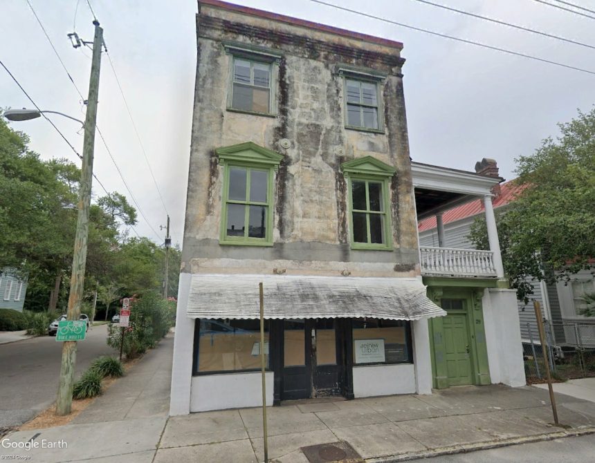 Bonjour, Charleston: Merci Arrives on Pitt Street, Summer 2024