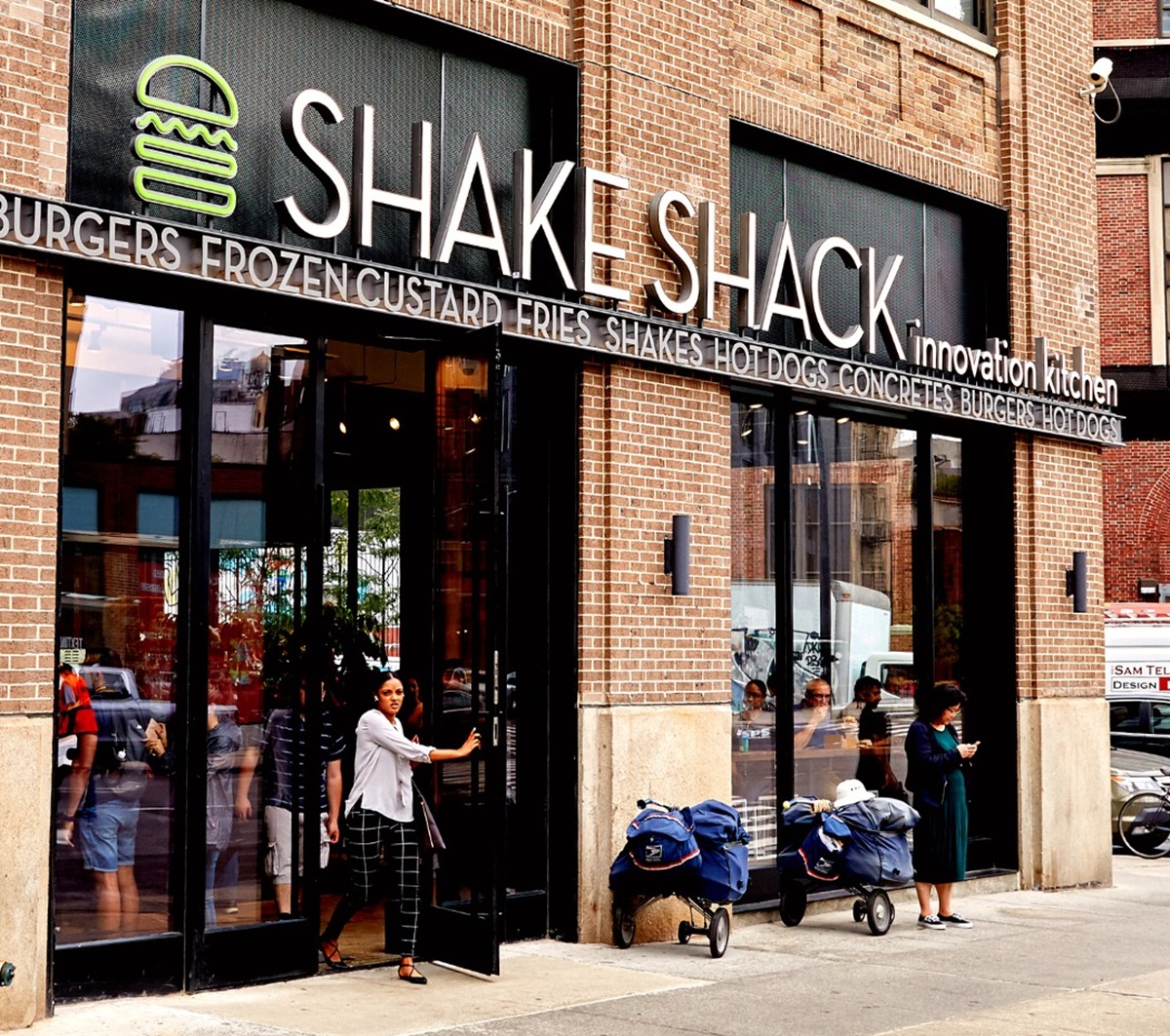 shake shack new york street view store front