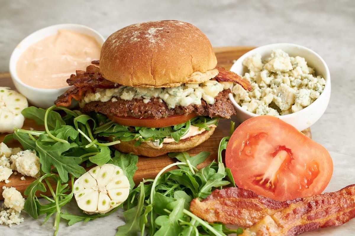 Grass-Fed Burger Chain Working on Manhattan Beach Outpost