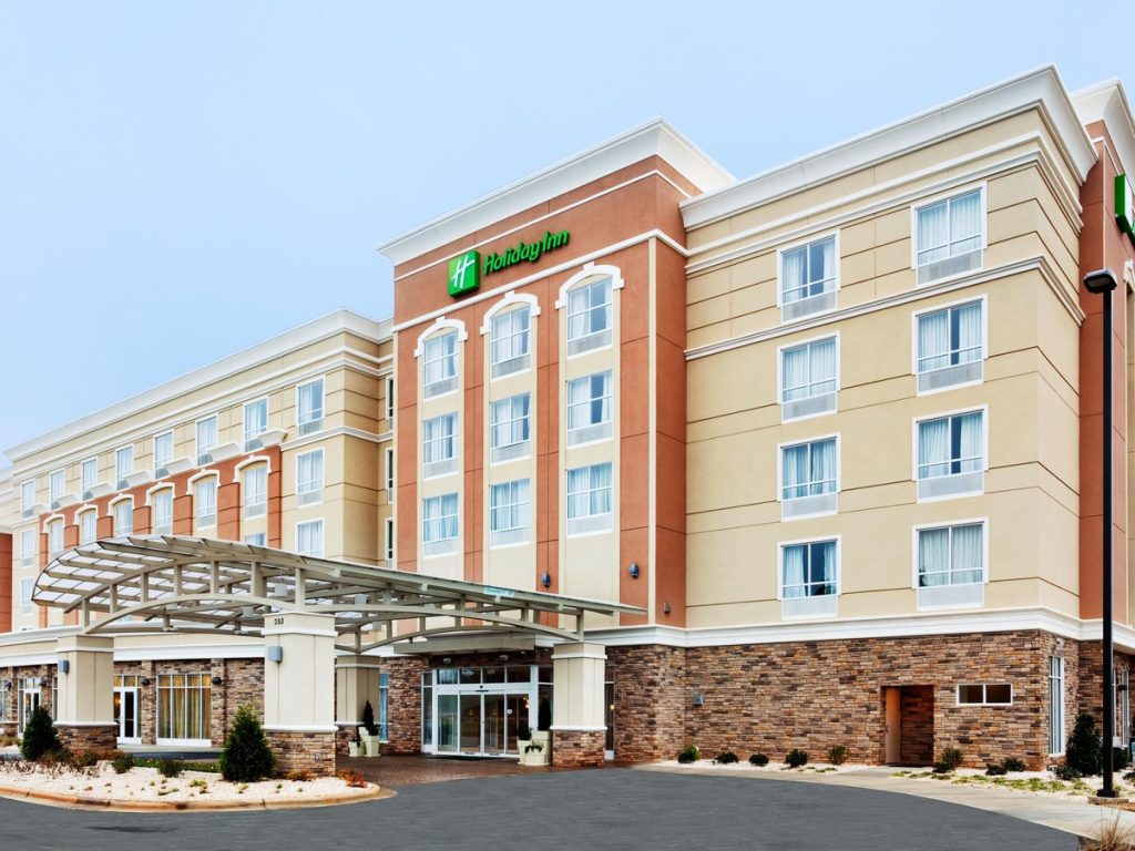 CN Hotels Acquire Rock Hill Holiday Inn