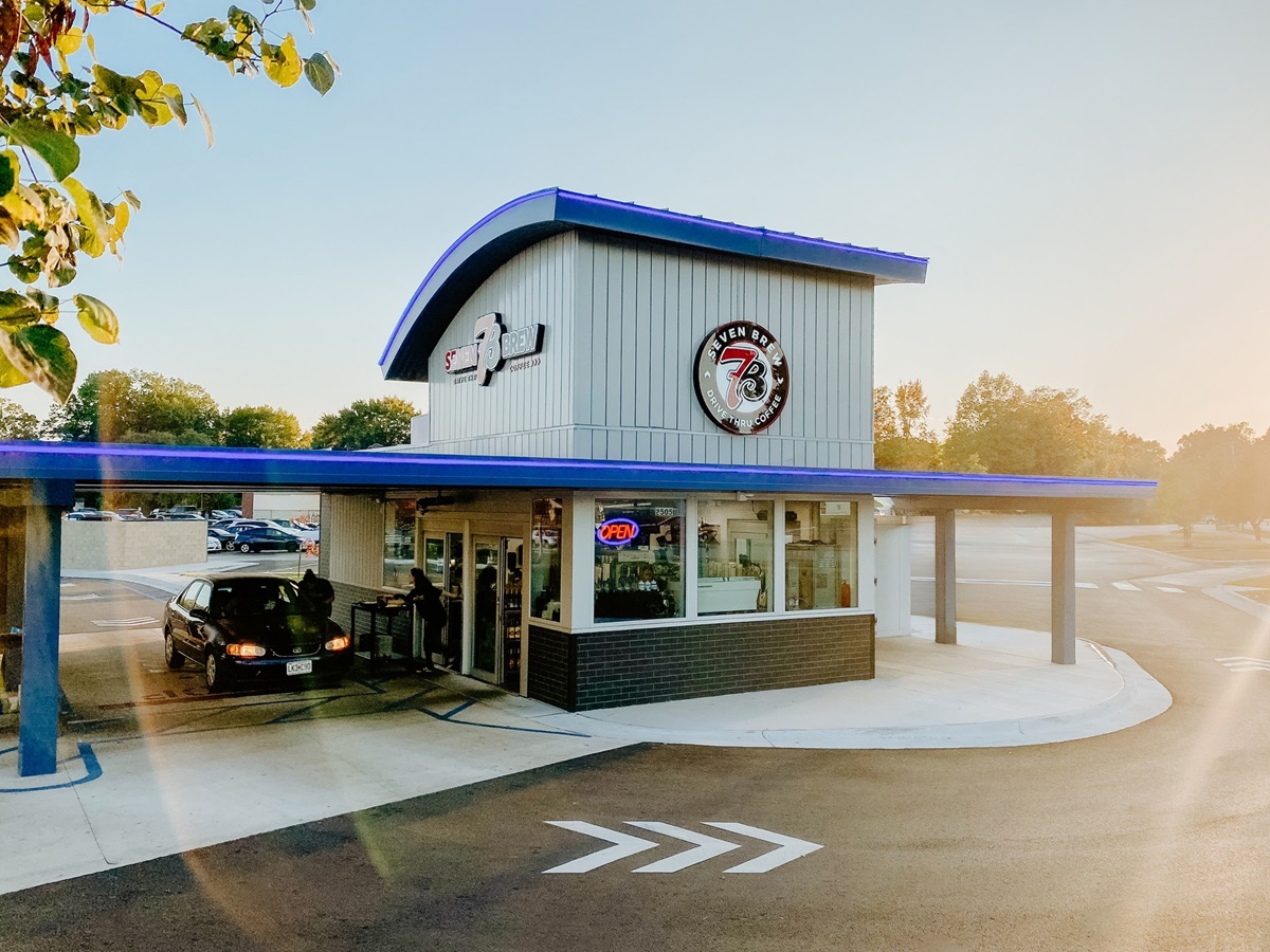 7 brew west mi holland muskegon summer 2024