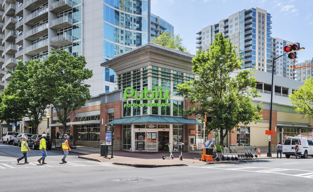 Publix-Anchored Moores Mill Changes Hands Photo 01