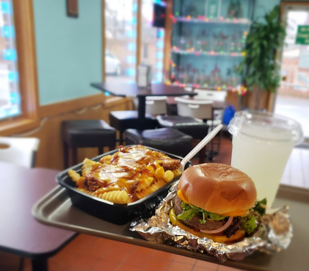 veg-n vegan burger meridian mall food hall summer 2024