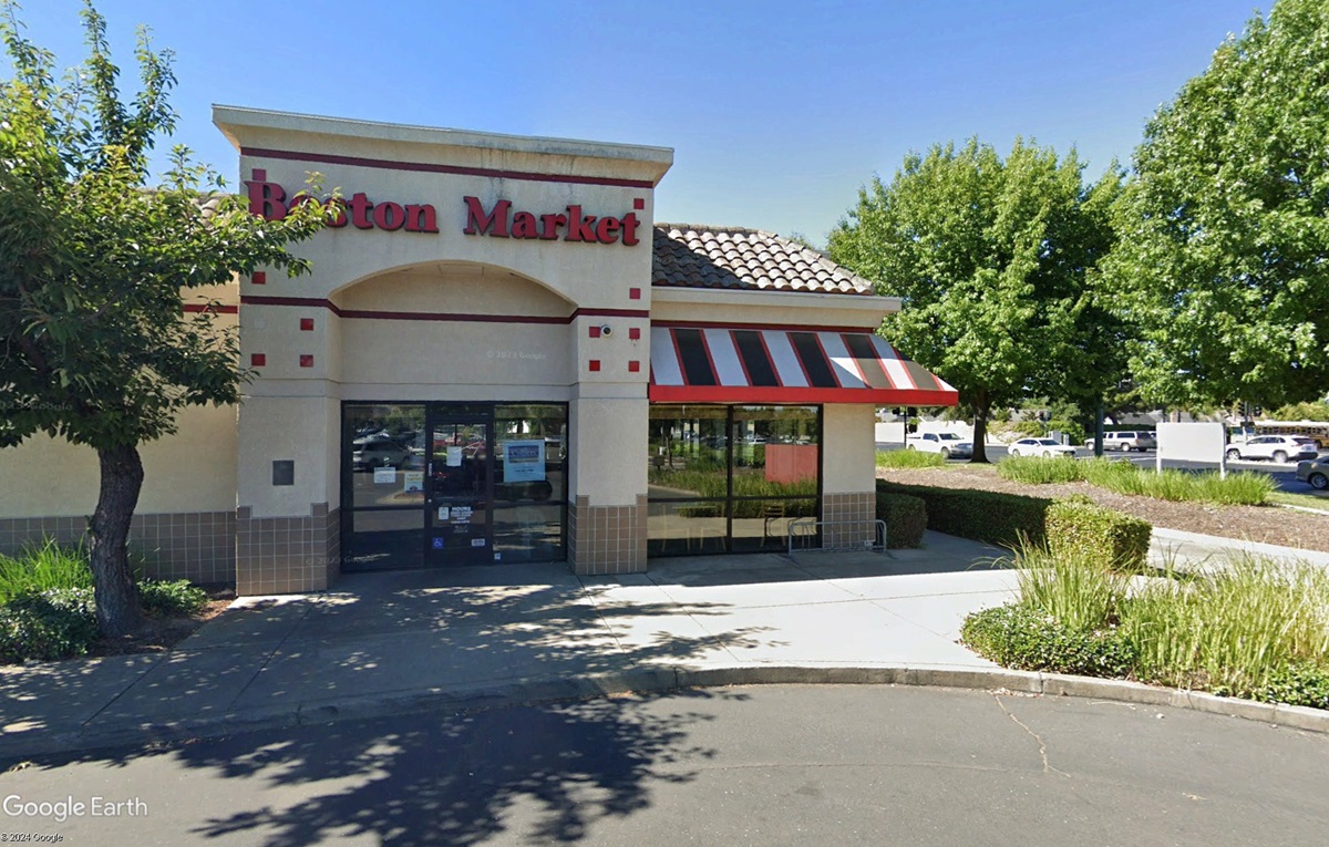 starbucks old boston market roseville storefront