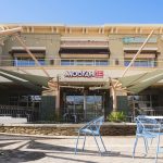 MOOYAH storefront