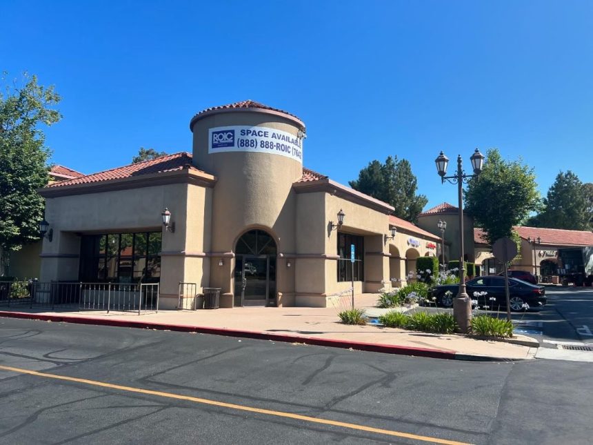 Hawaiian-Themed Java Joint Plans Store in Thousand Oaks