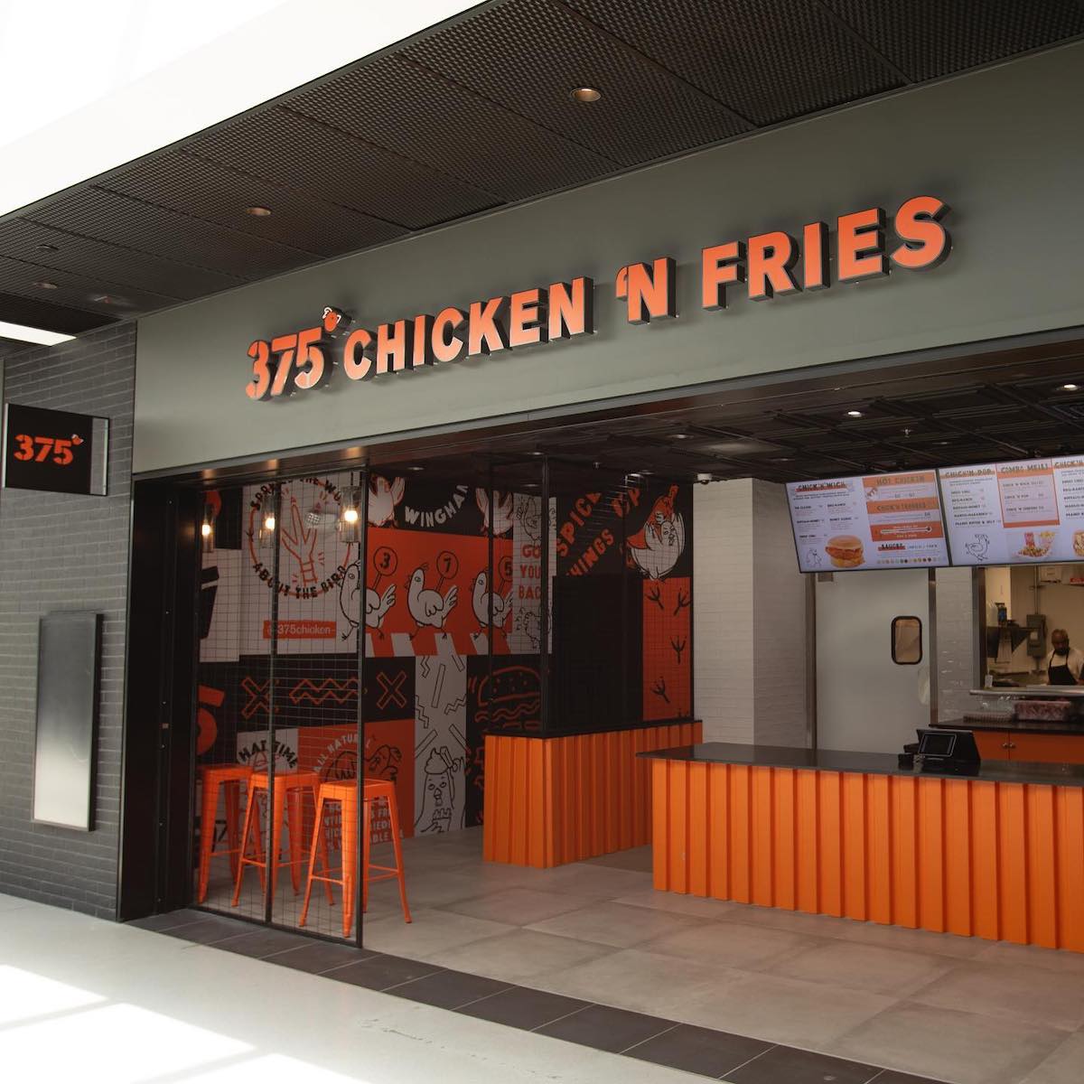 A New 375 Chicken ‘N Fries is Heating Up