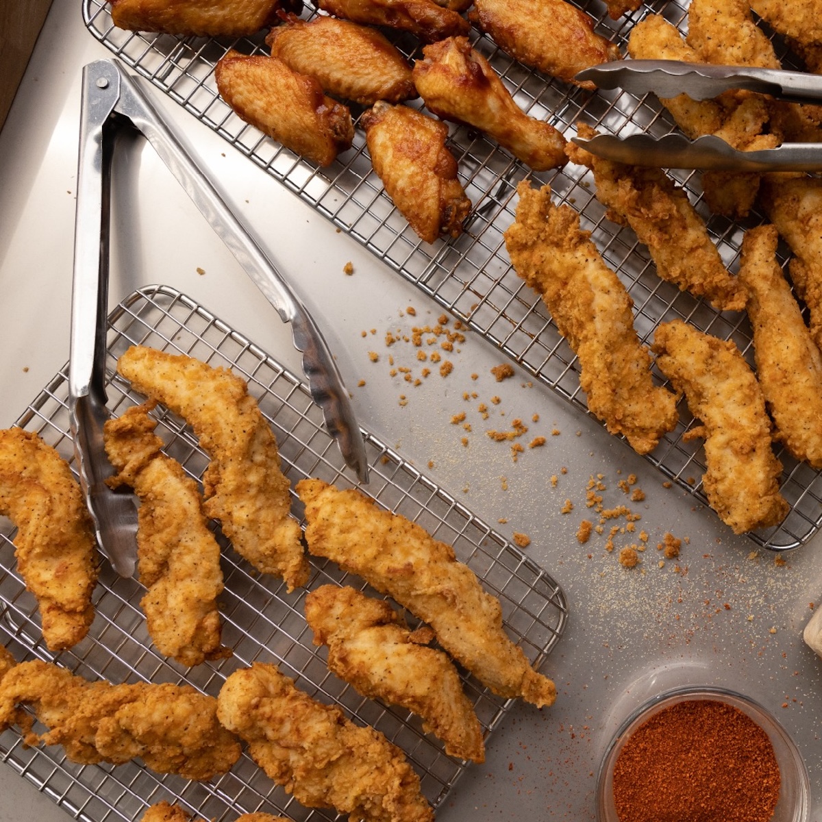 Local Franchisees to Open First Slim Chickens Location in Conway