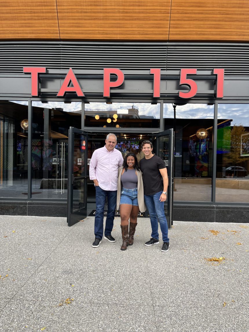 Tap 151 Bar and Grill Hosts Business Professionals During Accelerate Event