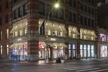 Aritzia Opens New Flagship Boutique in SoHo at 560 Broadway, Signs Long-Term Lease Extension