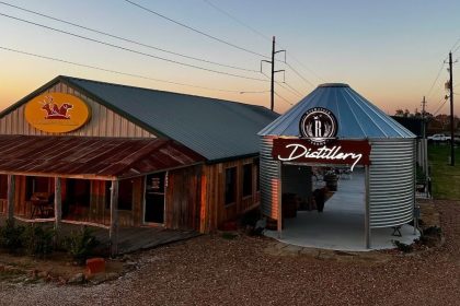 Rasmussen Farms Distillery Expands Tasting Room-1