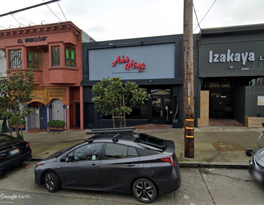 New Izakaya Bar and Karaoke Lounge Landing in Outer Richmond