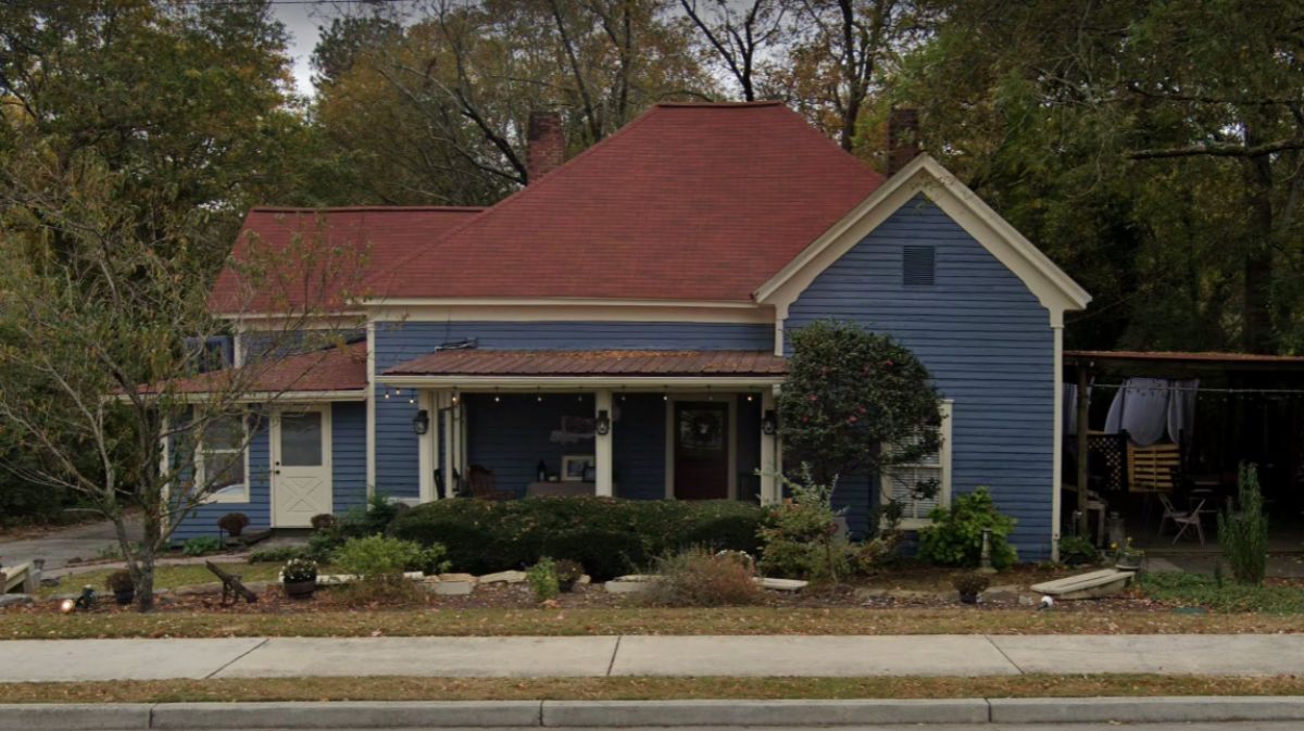 Meraki at Grayson failed the Health Inspection