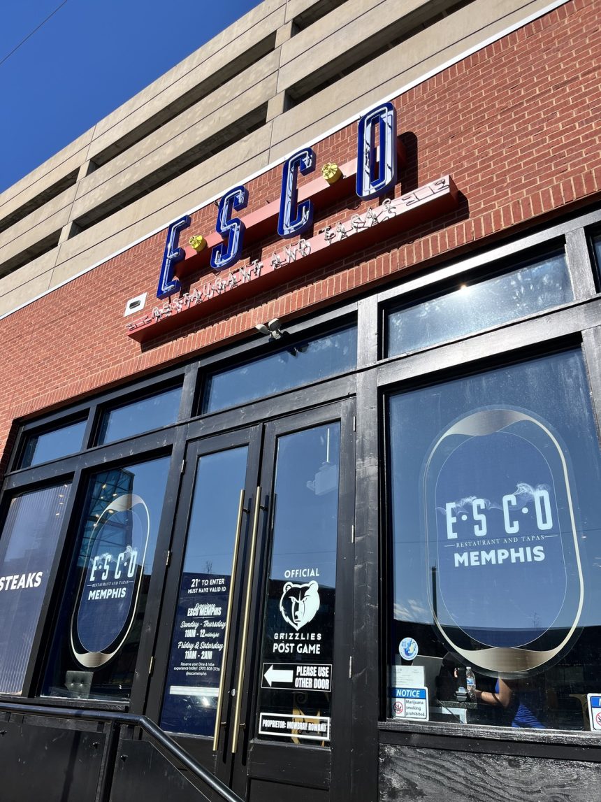 Local Memphis Restaurateurs Connect at What Now Media Group's Networking Event