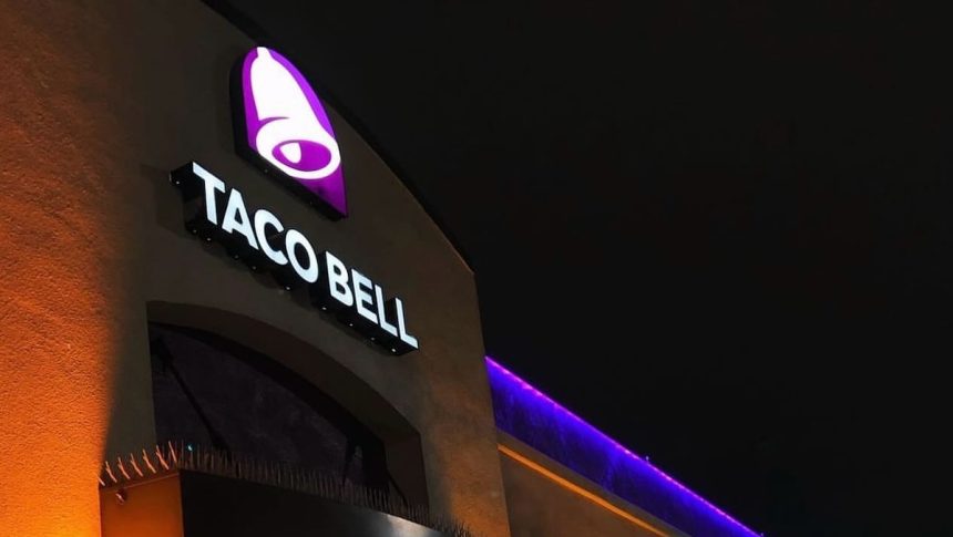 Taco Bell In Pasadena Getting Interior Renovations-1