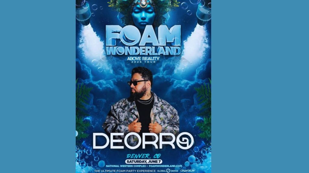 DJs at Foam Wonderland