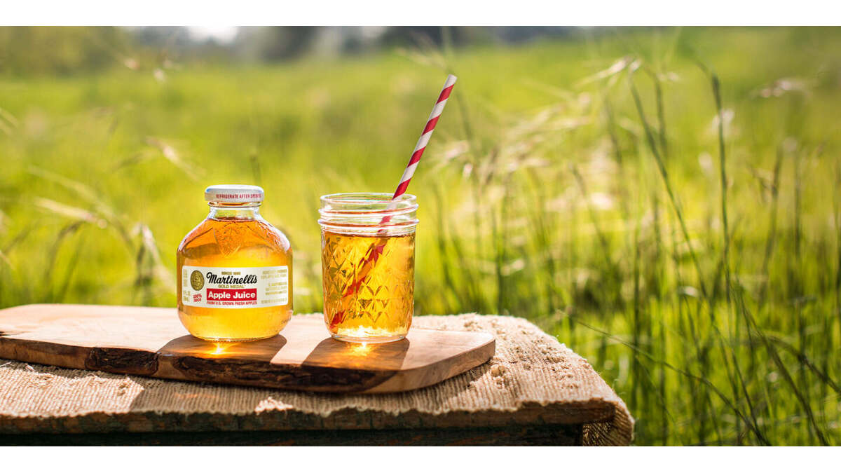 Martinelli's recalls 170,000 bottles of its apple juice