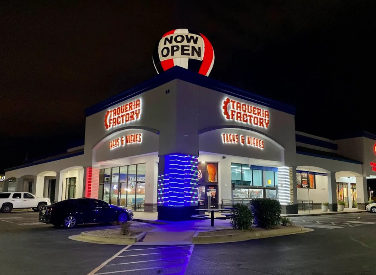 Fruitlandia and Taqueria Factory Opening in Gilbert in 2026