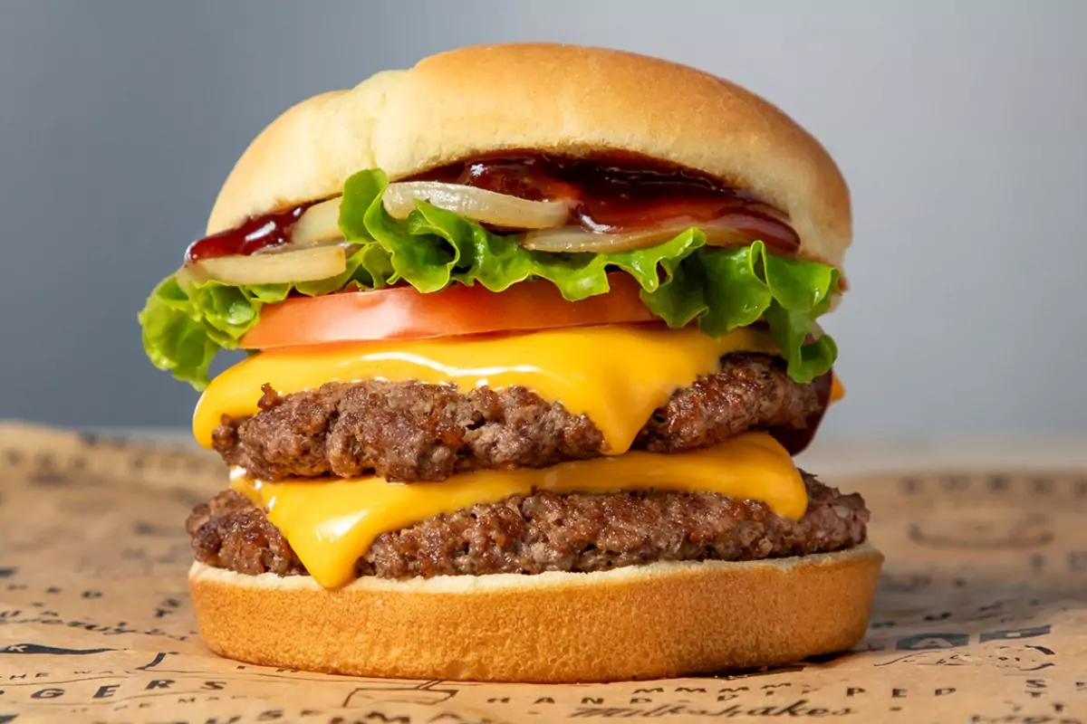 Wayback Burgers Opening Two Locations in Ontario