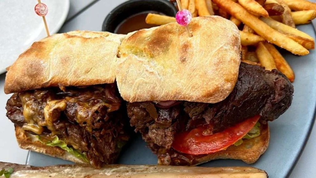 A beloved food place for brunches and dinners on the weekends, Joy by Seven Reasons is a go-to place for Maryland families. 